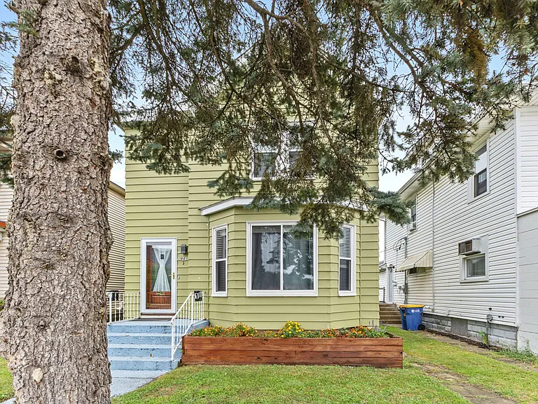 941 Leonard St NW #2 — Photo 19