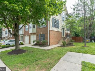 11557 Laurel Lake Sq, Fairfax, VA 22030