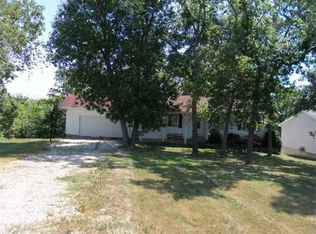 1315 S Kossuth St, Osceola, IA 50213