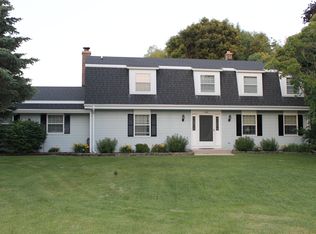 4507 Prairie View Rd, Sheboygan, WI 53081