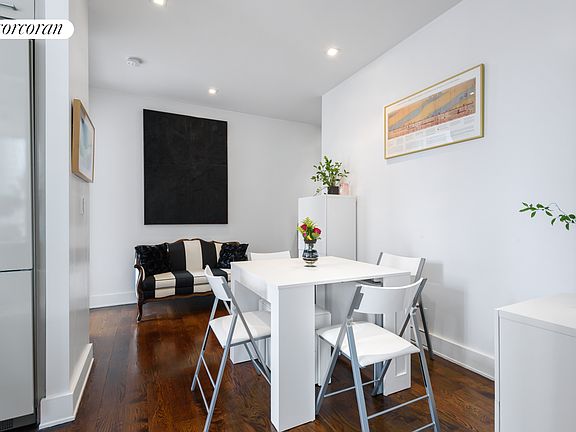 4th image of 2626 Jackson Ave APT 302