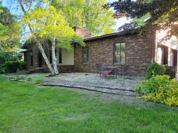 2386 Koylette Rd, Marlette, MI 48453