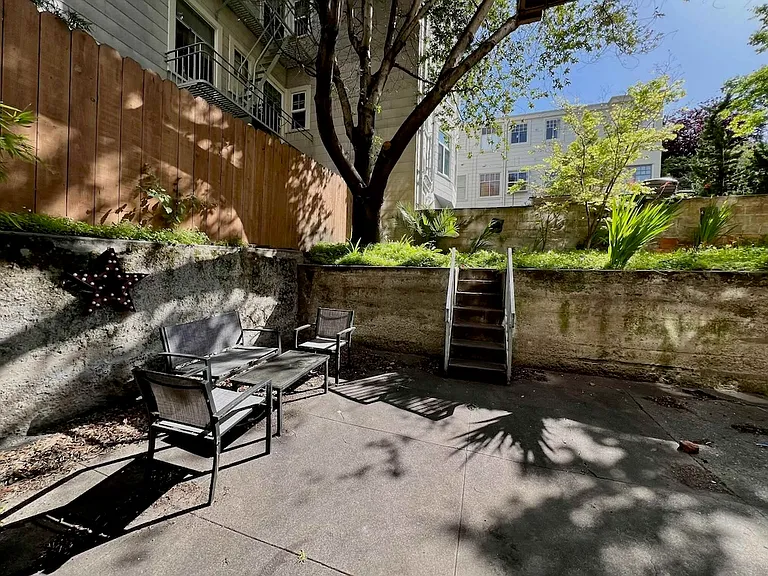 2940 Van Ness Ave #2 — Photo 12