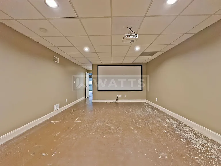 4854 Pinedale Way — Photo 44