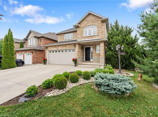 1 Hillcroft Dr, Hamilton, ON L8J3W6
