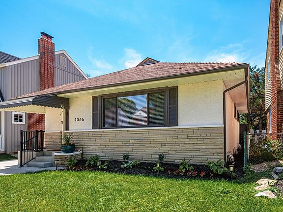 4th image of 1065 Lilley Ave
