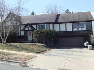 5413 Aster Ct, Middleton, WI 53562