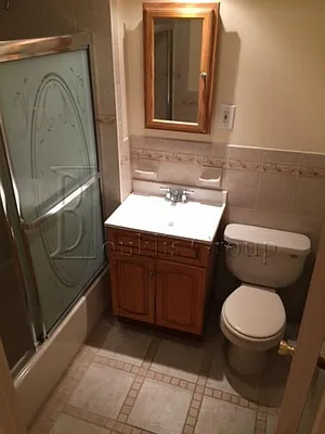 Rented by Bouklis Group | media 25