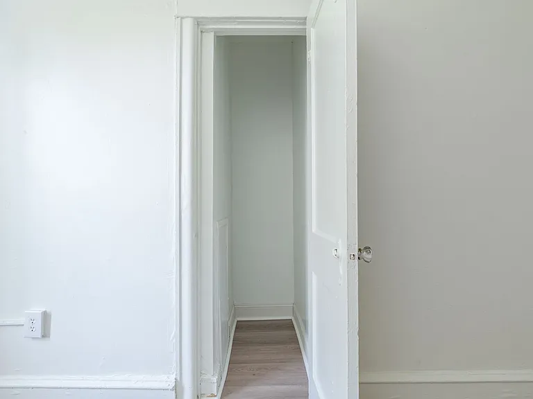 Belmont Place — Photo 107