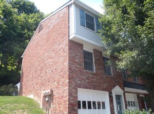 301 Timberidge Dr, Bethel Park, PA
