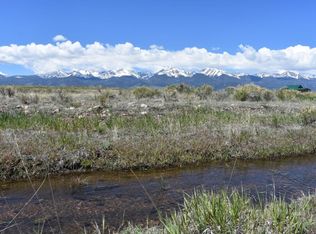 669 Commanche Rd, Silver Cliff, CO 81252