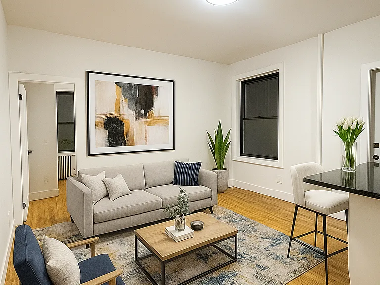 423 16th St #7 — Photo 2