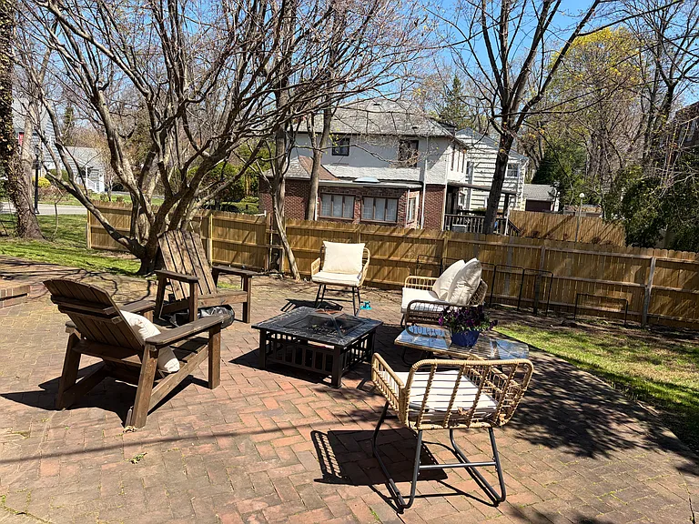 31 South Dr — Photo 15