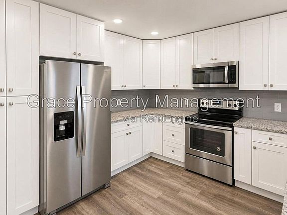 2nd image of 1187 Quentin St