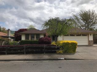 1812 Valley View Dr, Medford, OR