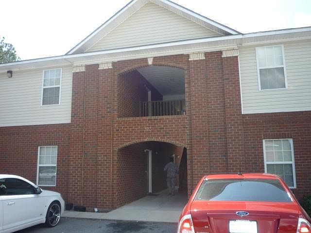 2nd image of 132 Rolland St #Rol5