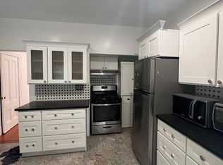21 Woodbine St #1, Quincy, MA 02170