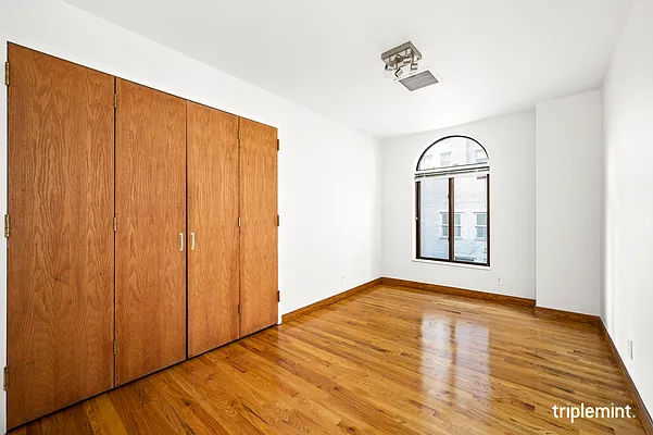 Rented by Triplemint | media 8