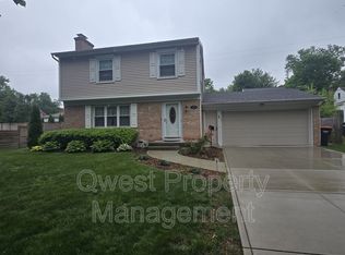 2236 Elmwood Dr SE, East Grand Rapids, MI