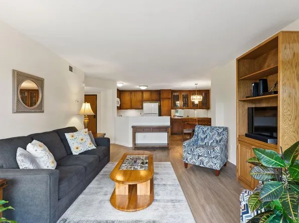 17607 Pomerado Rd Unit 101, San Diego, CA 92128