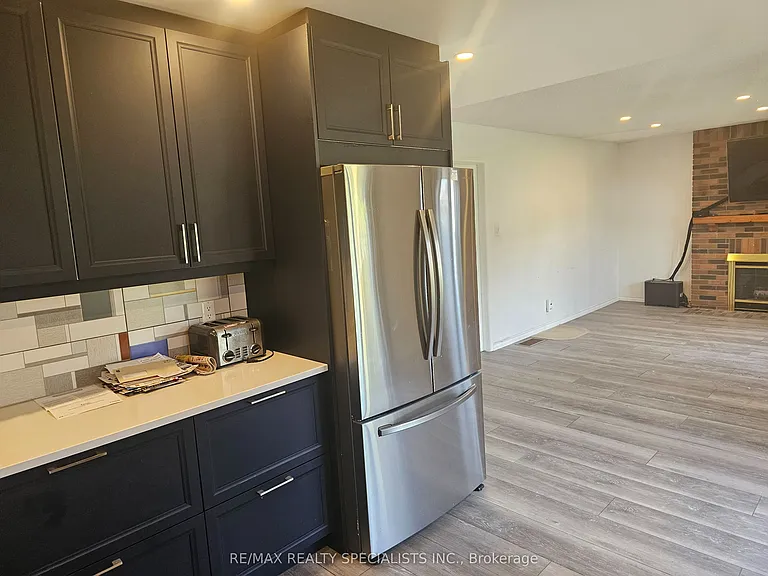 283 Delancey Blvd — Photo 11