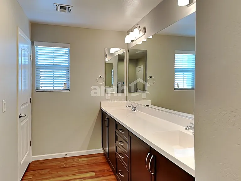 20785 W Maiden Ln — Photo 12