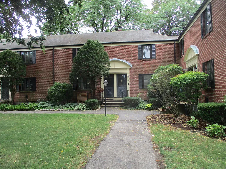 52 Grant Ave — Photo 14