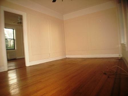 1st image of 2429 19th St