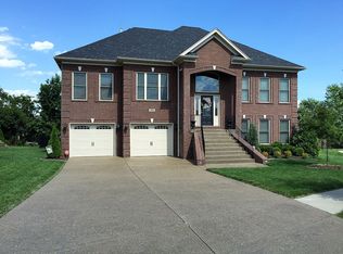 7913 Emma Ct, Louisville, KY 40291