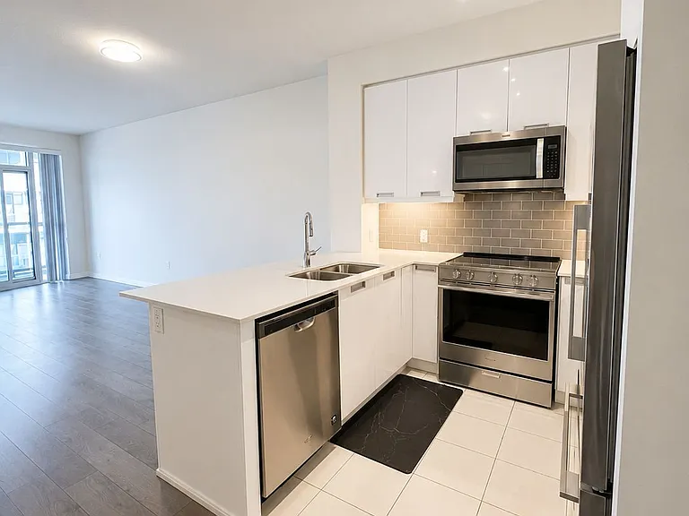 65 Watergarden Dr #1310 — Photo 2