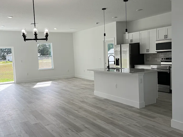 488 Marion Oaks Trl — Photo 8