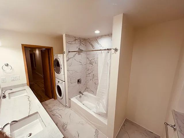 3070 E Millcreek Dell Ln — Photo 15