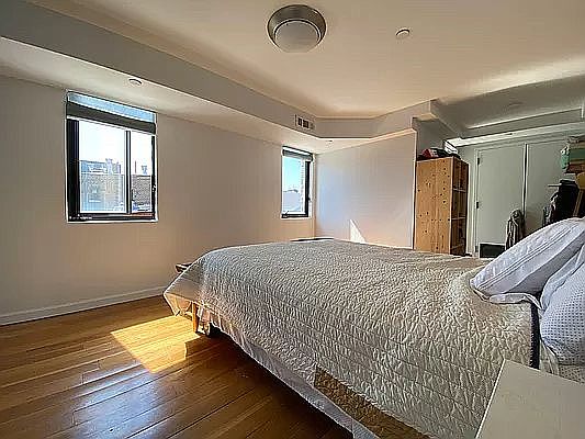 5th image of 78 Ten Eyck St APT 3C