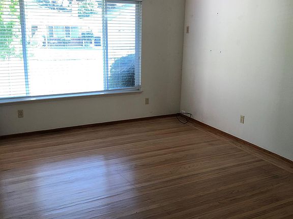 5th image of 4051 Breuner Ave