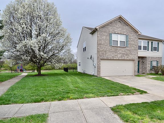 2nd image of 6518 Sonesta Dr