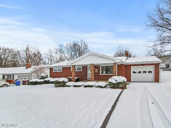 6361 Navajo Pl, Poland, OH 44514