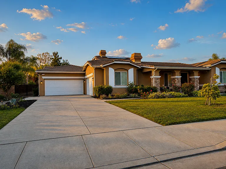 28634 Bay Meadows Ave — Photo 2