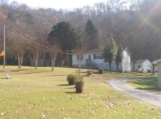 1269 Ridgeview Dr, Clinton, TN 37716