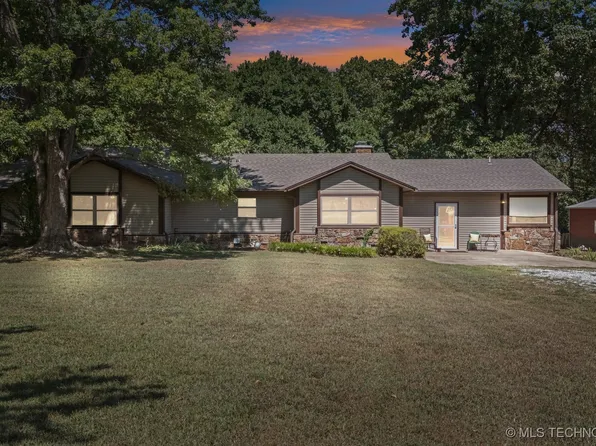 184 10th St, Eucha, OK 74342
