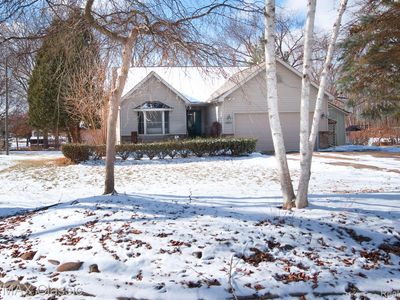 26855 N Dixboro Rd, South Lyon, MI, 48178