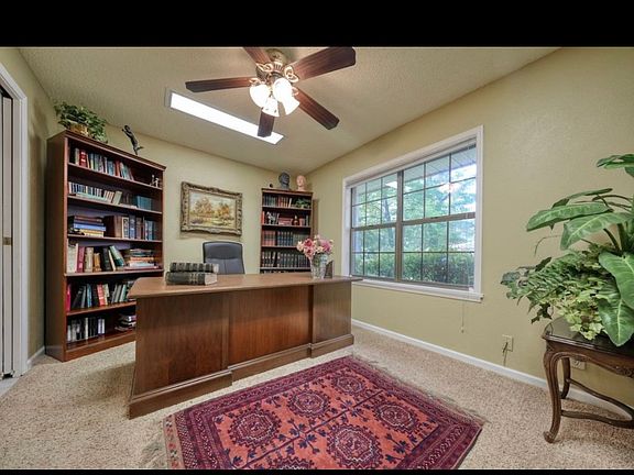 4th image of 1379 Bridle Path Ln