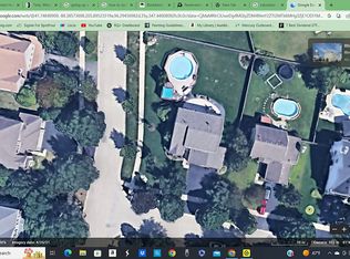 781 Meadowsedge Ln, Aurora, IL 60506