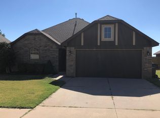 18217 Haslemere Ln, Edmond, OK 73012