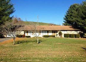 1st image of 578 Warren Dr