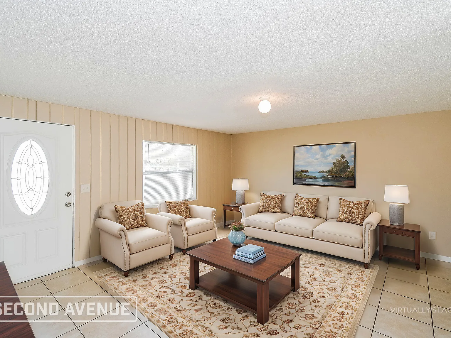 3 bed, 1.0 bath, 956 sqft, $1,650 — Photo 2