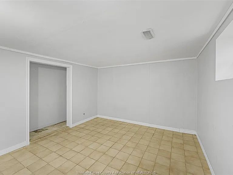 759 Pierre Ave #4 — Photo 11