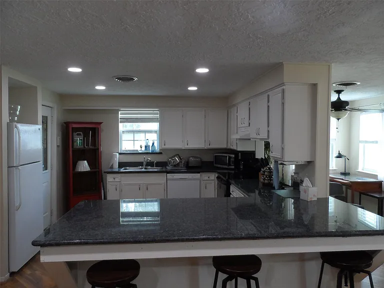 13545 Northshore Loop — Photo 12