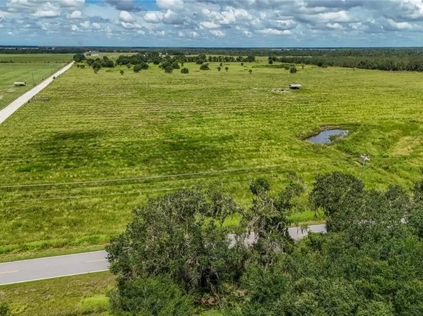 9016 Gough Rd, Ona, FL 33865