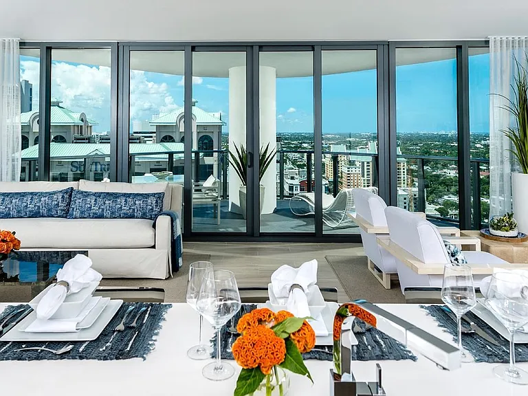 Icon Las Olas — Photo 18