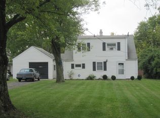 8061 Lawrence Rd, West Chester, OH 45069